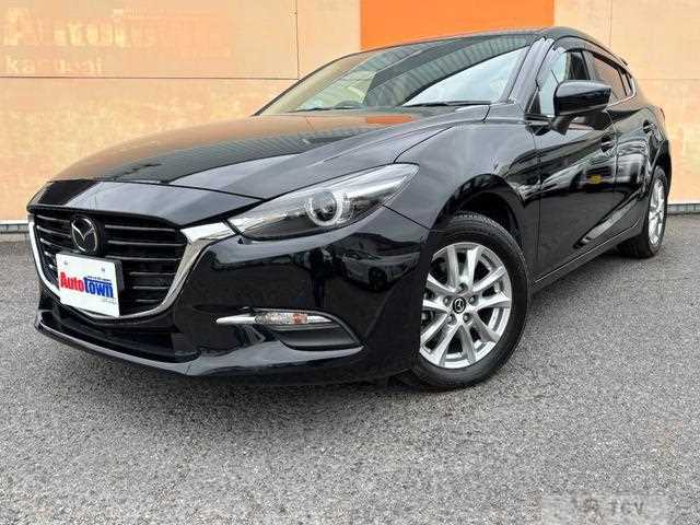 2017 Mazda Axela