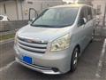 2010 Toyota Noah