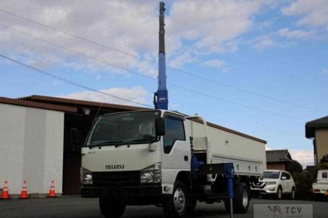 2017 Isuzu Elf Truck