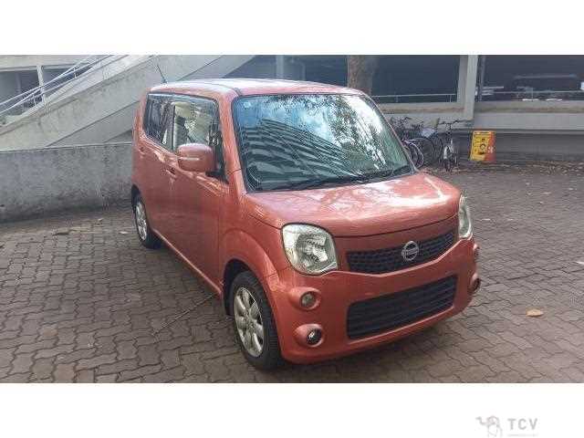 2011 Nissan Moco