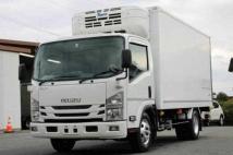 2020 Isuzu Elf Truck