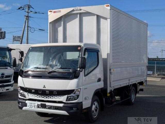 2025 Mitsubishi Fuso Canter