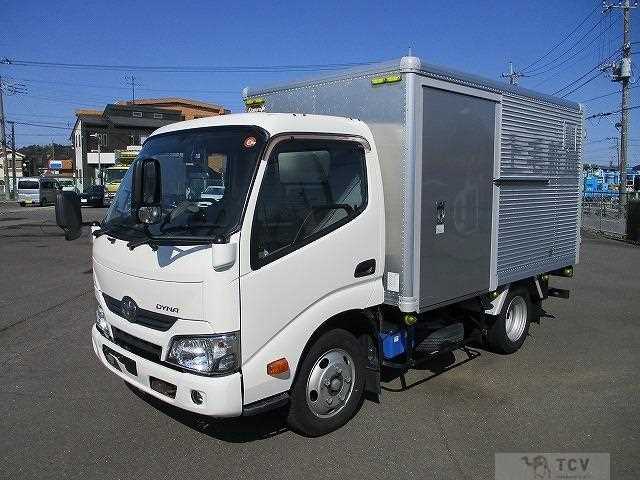 2018 Toyota Dyna Truck