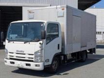2014 Isuzu Elf Truck
