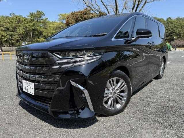2026 Toyota Alphard Hybrid