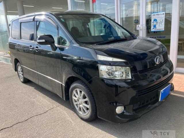 2007 Toyota Voxy