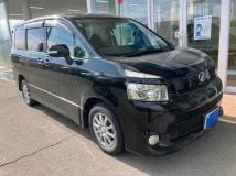 2007 Toyota Voxy
