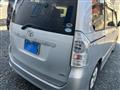2011 Toyota Voxy