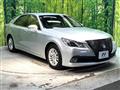 2013 Toyota Crown Hybrid