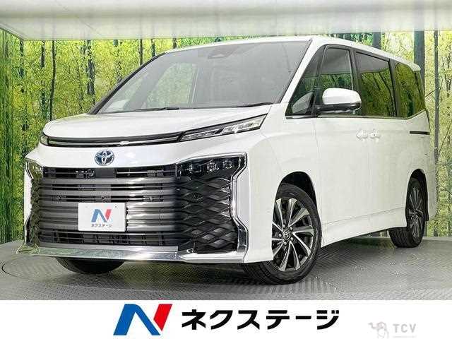 2025 Toyota Voxy