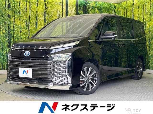 2022 Toyota Voxy