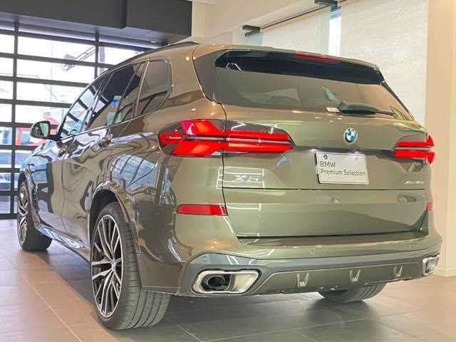 BMW X5 2025 — фото 8 купить в Москве