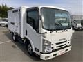 2017 Isuzu Elf Truck