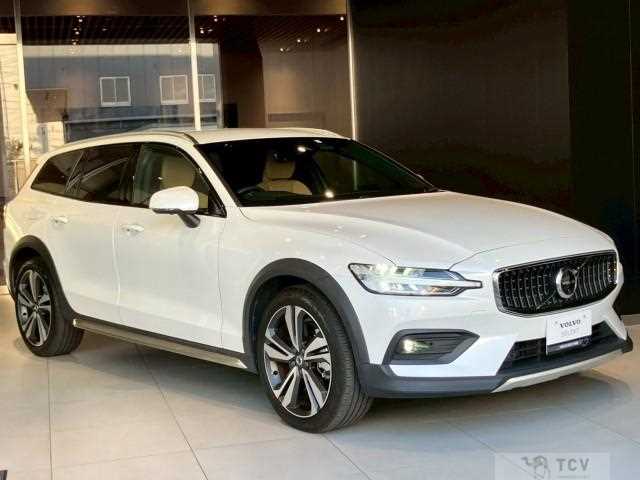 2023 Volvo V60