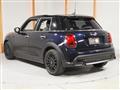 2022 BMW MINI