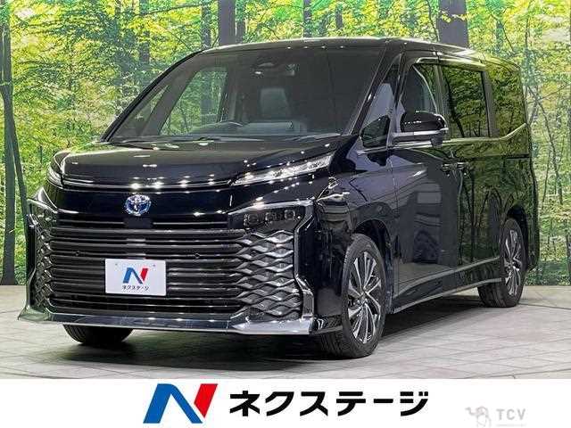 2022 Toyota Voxy