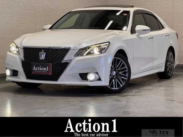 2014 Toyota Crown