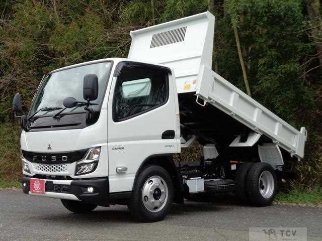 2025 Mitsubishi Fuso Canter