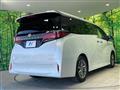 2024 Toyota Alphard Hybrid