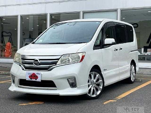 2013 Nissan Serena