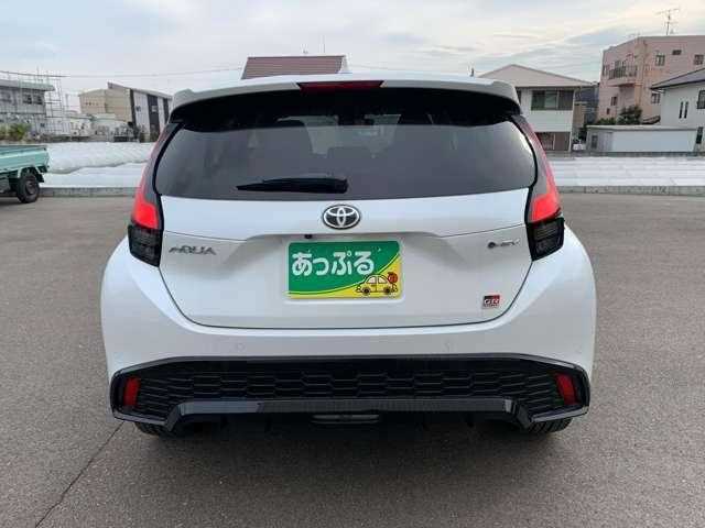 Toyota AQUA 2024 — миниатюра 7