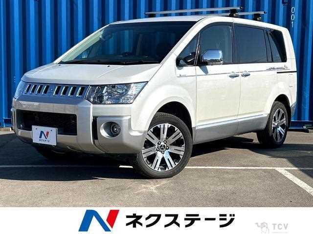 2019 Mitsubishi Delica D5