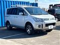 2019 Mitsubishi Delica D5