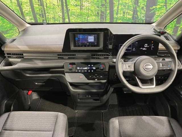 Nissan Serena 2025 — фото 3 купить в Москве
