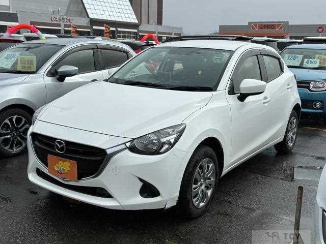 2016 Mazda Demio
