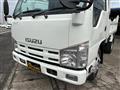 2013 Isuzu Elf Truck