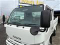 2013 Isuzu Elf Truck