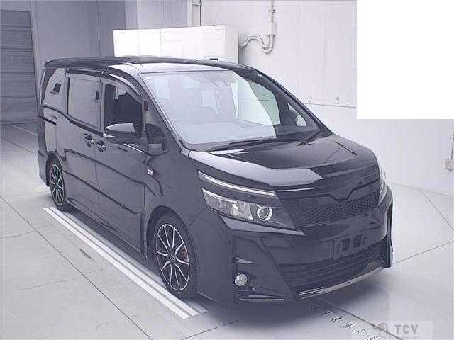 2017 Toyota Voxy