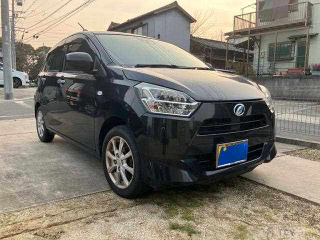 2017 Daihatsu Mira