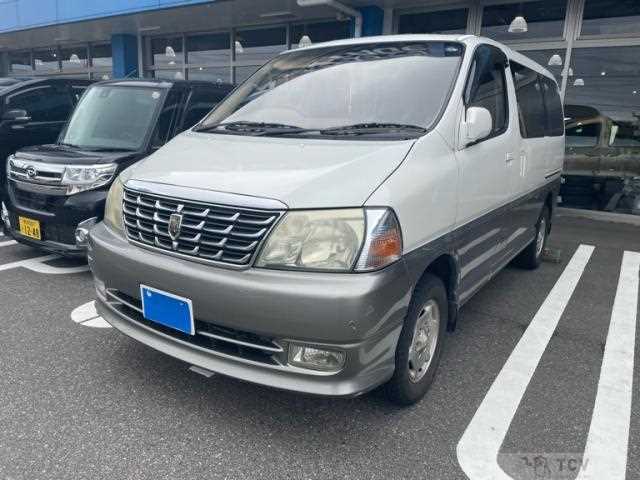2002 Toyota Grand Hiace