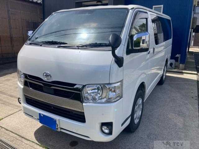 2022 Toyota Hiace Van
