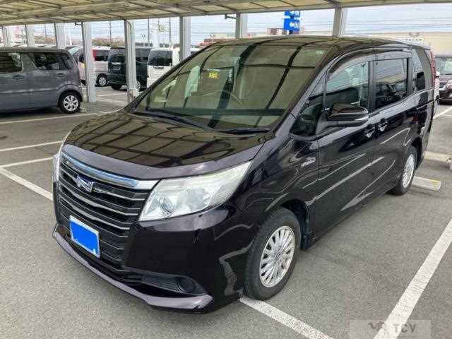 2015 Toyota Noah