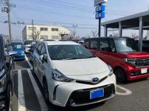 2017 Toyota PRIUS α