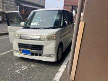 2009 Daihatsu Tanto