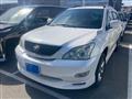 2004 Toyota Harrier