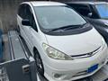 2005 Toyota Estima