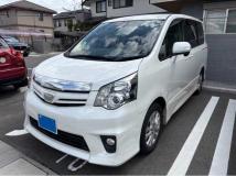 2013 Toyota Noah