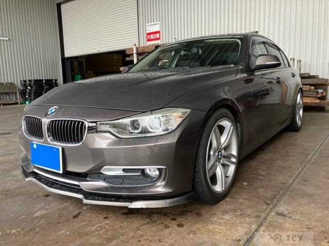 2013 BMW 3 Series