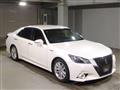 2013 Toyota Crown Hybrid