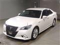 2013 Toyota Crown Hybrid