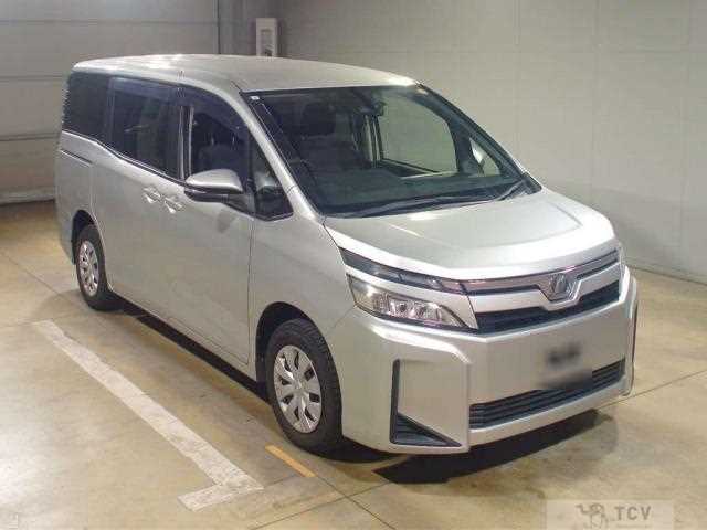 2019 Toyota Voxy