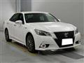 2013 Toyota Crown Hybrid