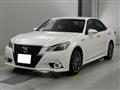 2013 Toyota Crown Hybrid