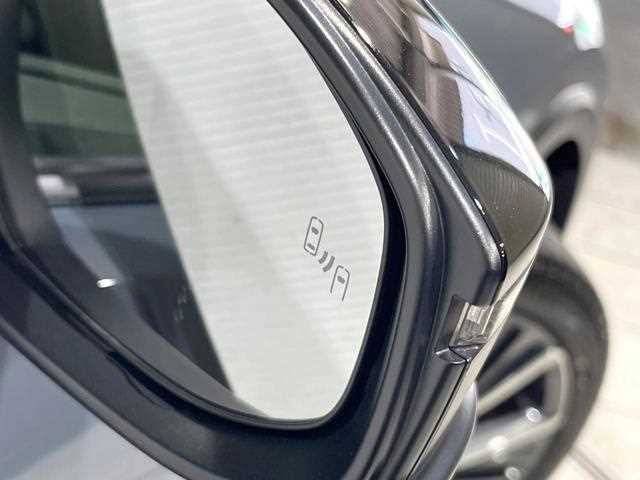 Toyota Prius 2025 — фото 7 купить в Москве