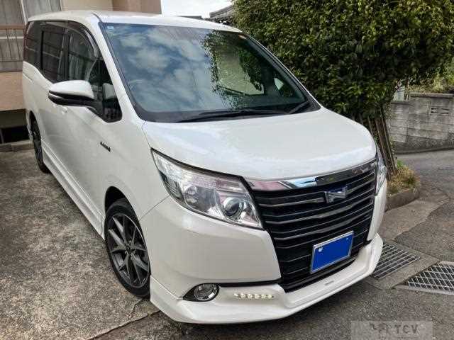 2016 Toyota Noah