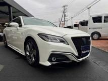 2019 Toyota Crown Hybrid